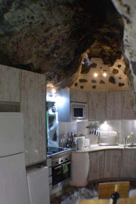 Casa Cueva El Pedregal Tejedaヴィラ エクステリア 写真